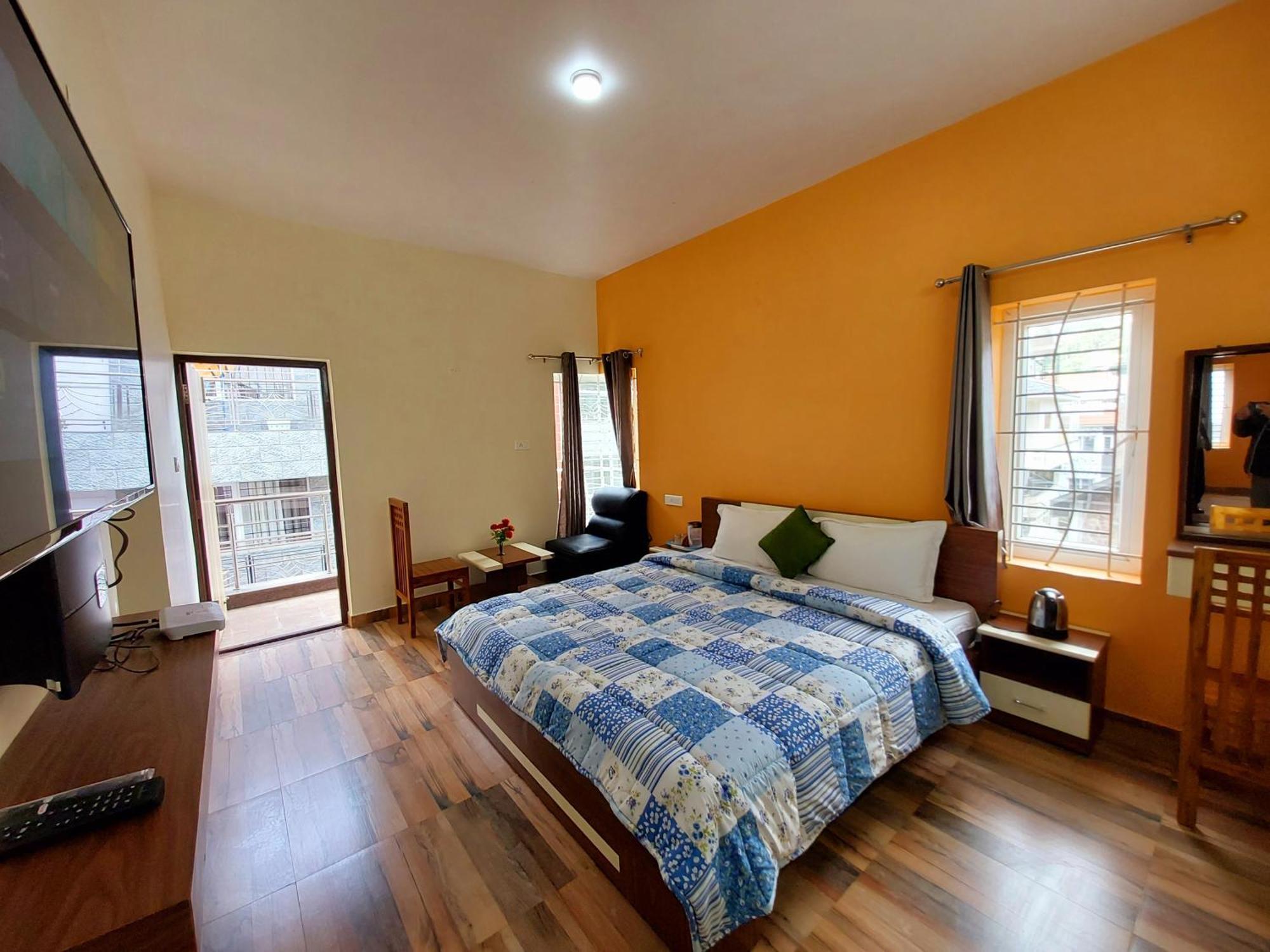 Serenity Inn Home Stay Ooty Exterior photo