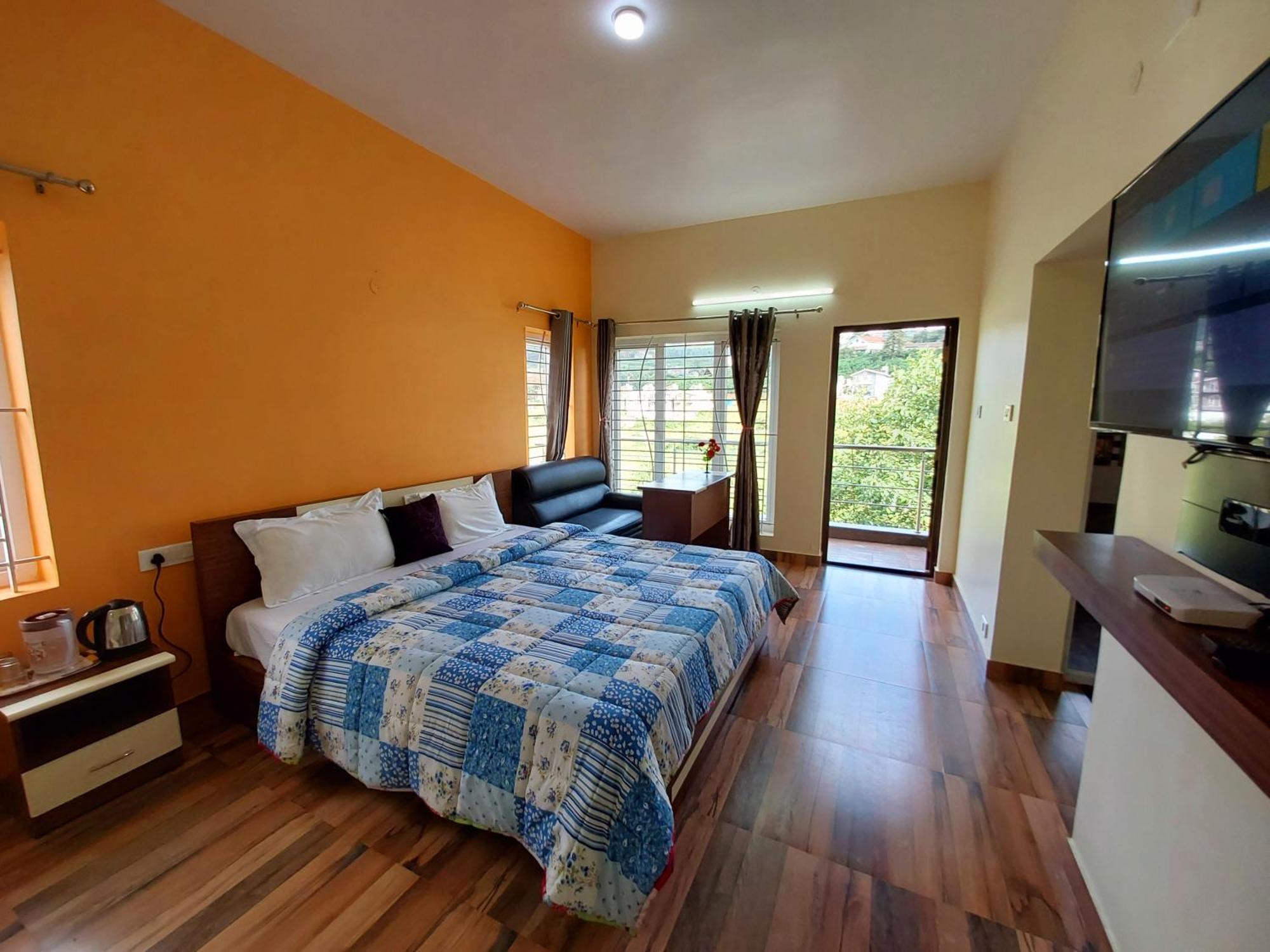 Serenity Inn Home Stay Ooty Exterior photo